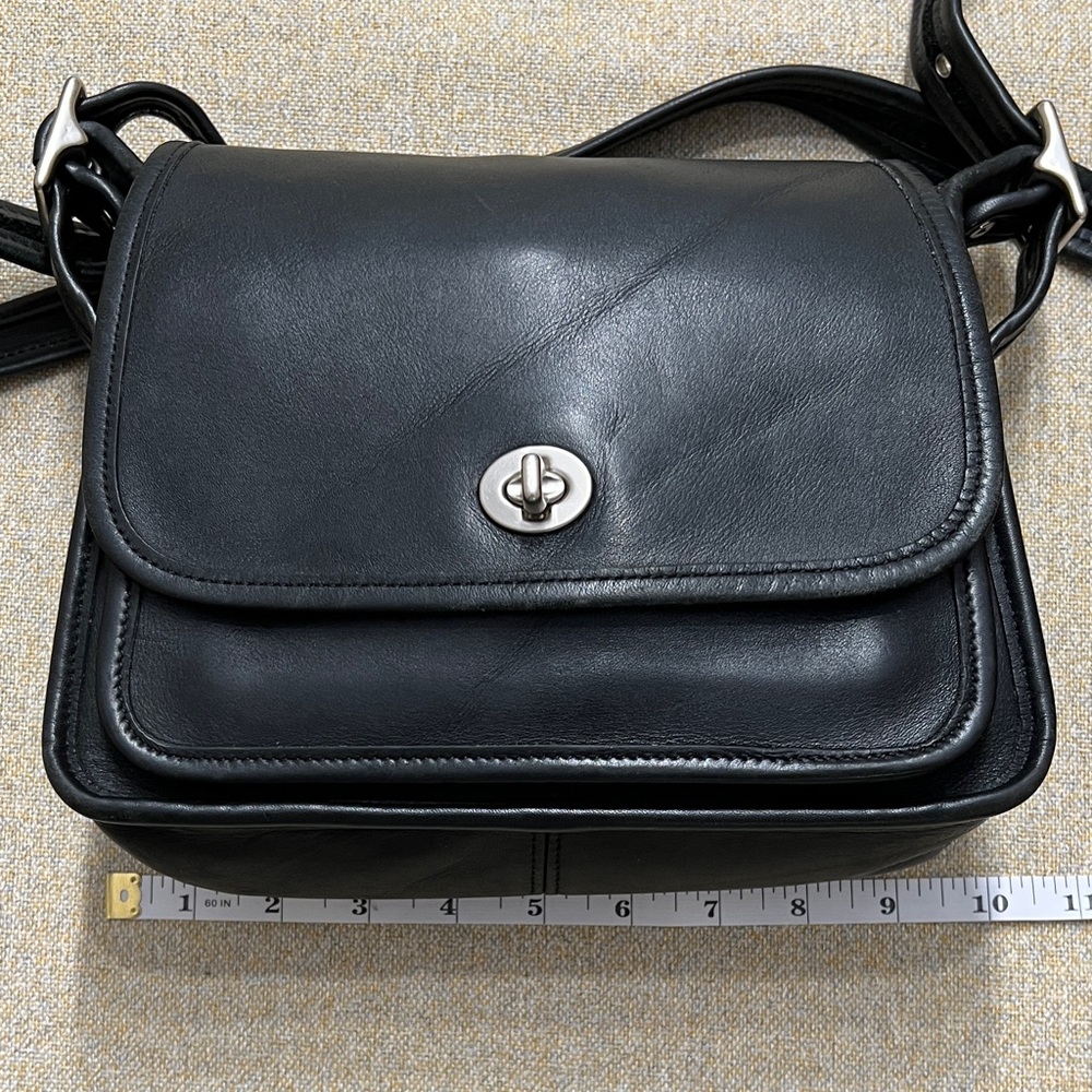❤️ Coach Black Leather Crossbody Bag - Picture 9 of 11
